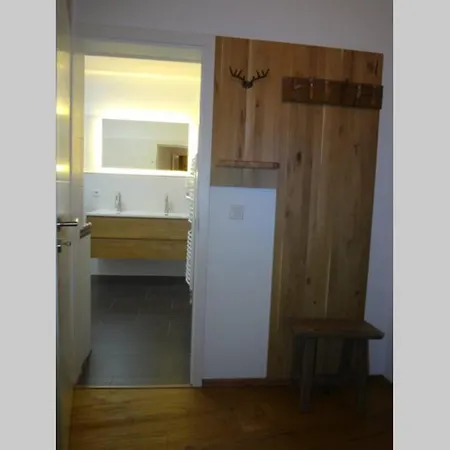 Charmate rustikale Jägersuite mit el.Kamin H2O Therme Oberhof Oberhof  Exterior foto