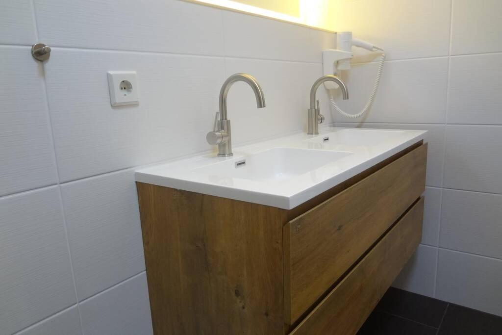 Appartement Charmante Rustikale Jaegersuite Mit El Kamin H2o Therme Oberhof